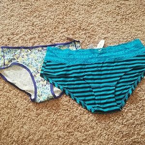 NWT Victoria's Secret hiphuggers.